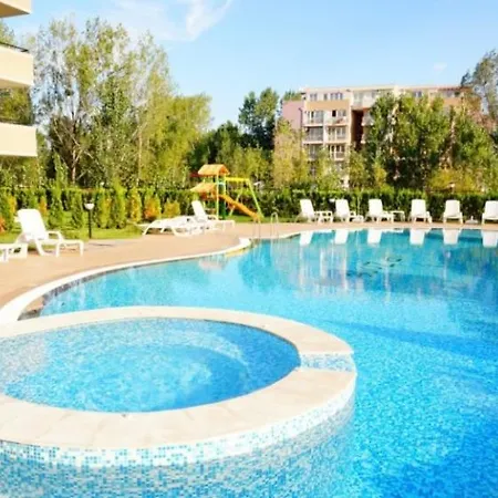 Vip Zone Apartments, Free Wifi * ساني بيتش